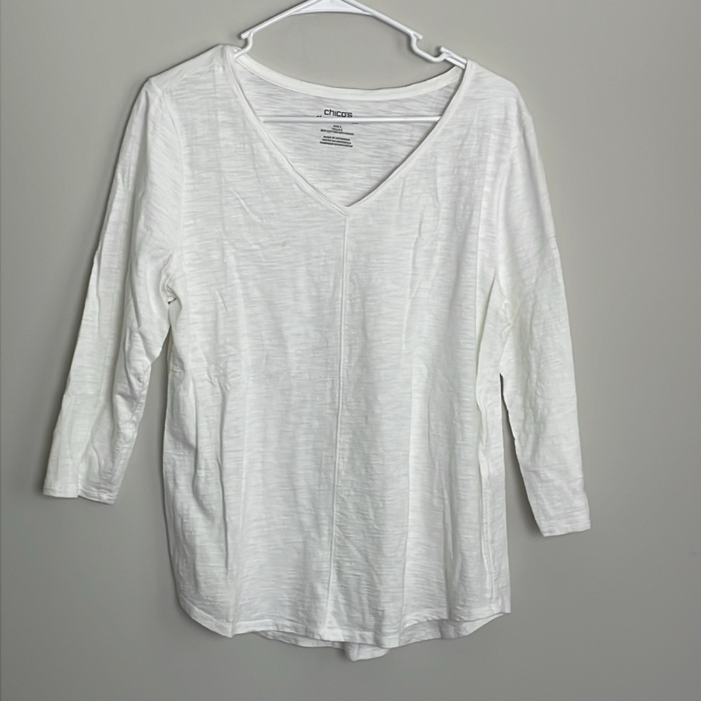 Chicos the Ultimate tee 3/4 sleeves V-neck scooped hem- Burnout White tee- Large